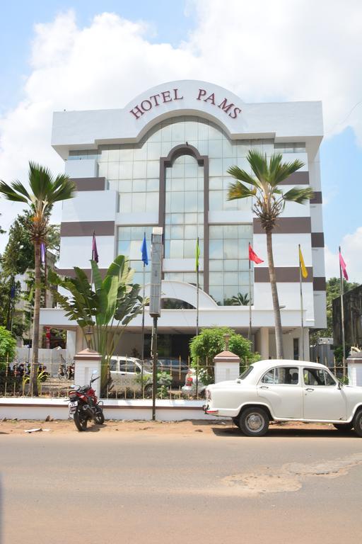 Hotel Pams Mayiladuthurai Extérieur photo