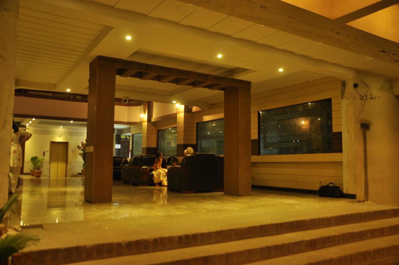 Hotel Pams Mayiladuthurai Extérieur photo