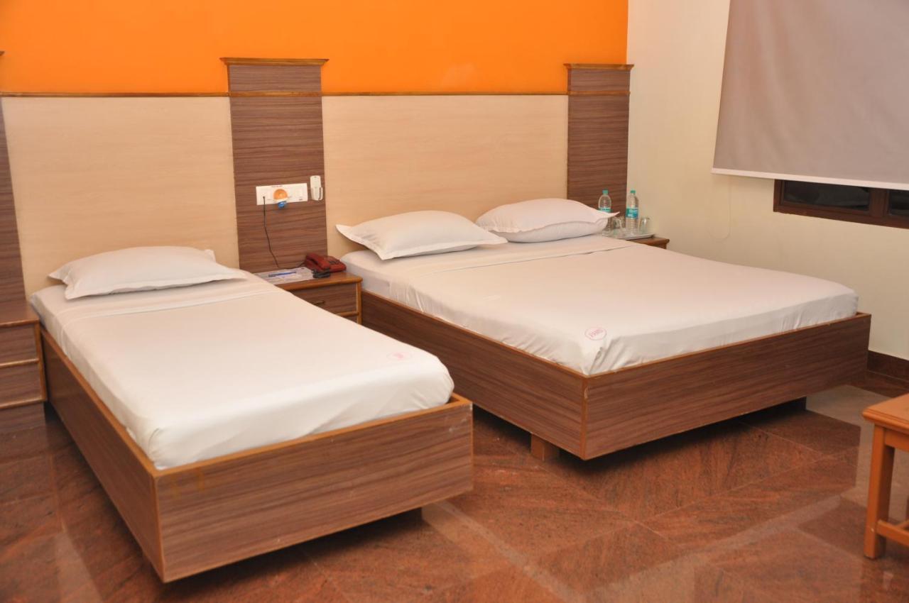 Hotel Pams Mayiladuthurai Extérieur photo